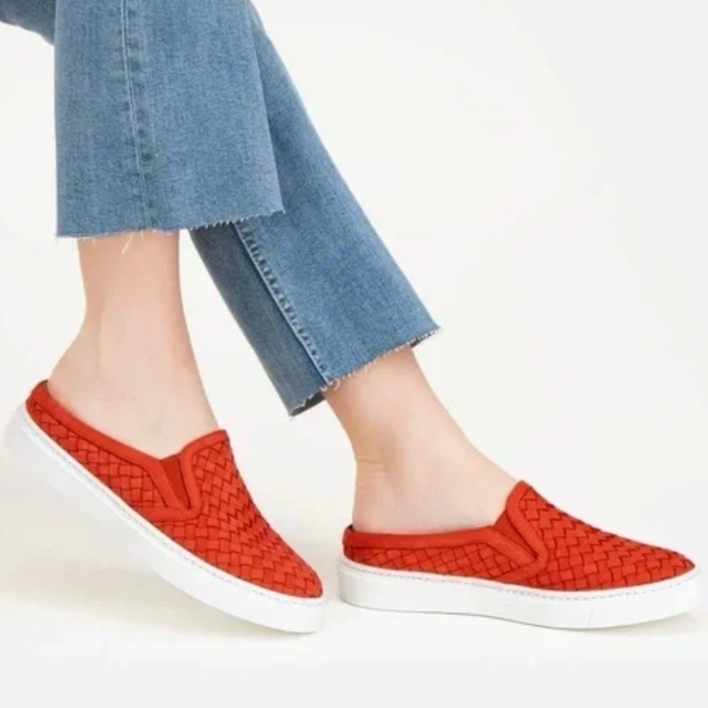M. Gemi Sunset Red Woven Nubuck Cerchio Mules Womens Shoes Sz 39.5 US 8.5